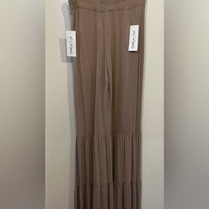 NWT Emerald Women’s Wide Leg Pants